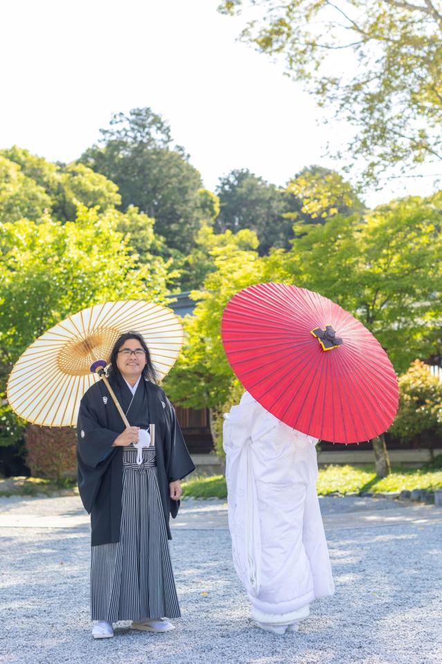 ロッチ中岡、激太り（？）な姿にファン仰天「マツコデラックスさんに似ててびっくり」「オタフクソースの顔かと」 - エンタメ