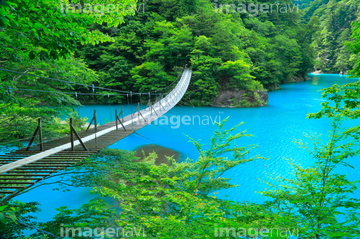 寸又峡 大間ダムに夢のつり橋[10816006890]の写真・イラスト素材｜アマナイメージズ