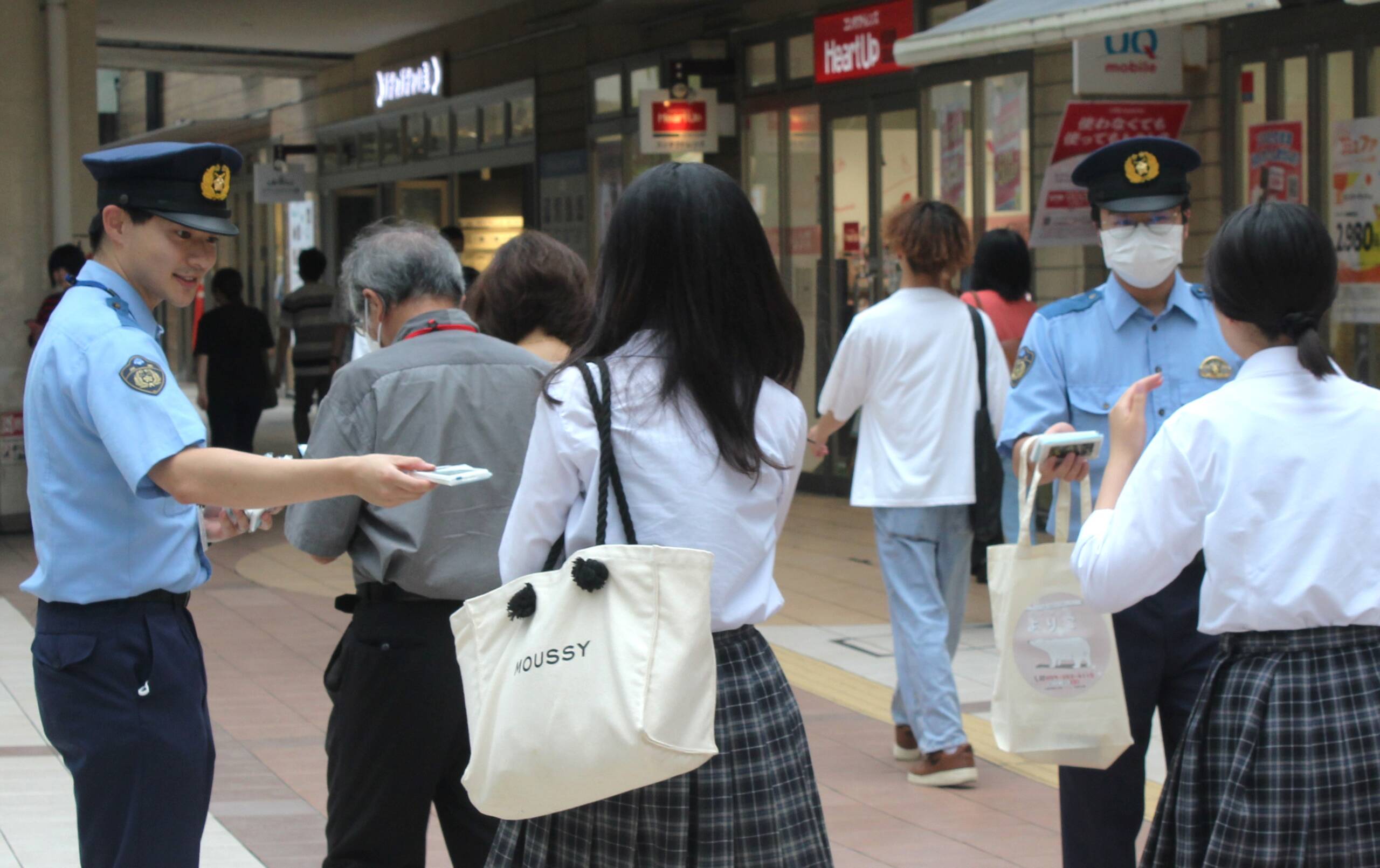 女子大学生の風俗嬢が急増中！今風俗バイトが人気の理由とは？｜ココミル