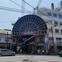 ノジュール』路面電車で城下町めぐり│伊予鉄市内電車×松山城 | るるぶ+