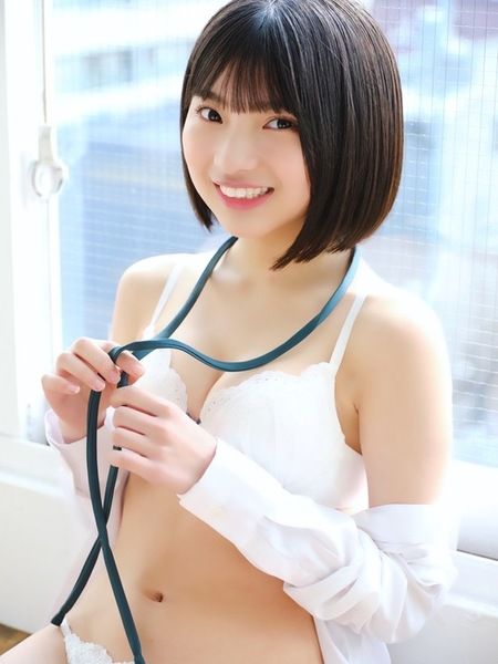 姫野ひなの ランジェリー風からイチゴ水着まで…「隅々までひなののこと見てほしいです」 |