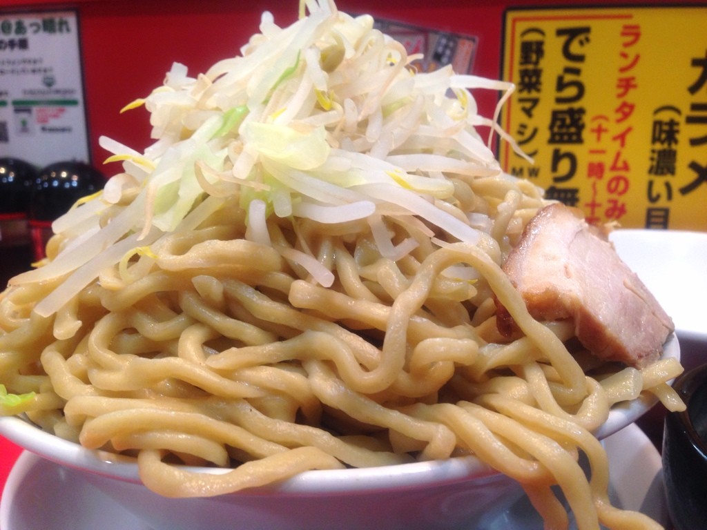 麺屋 あっ晴れ 堀田店』で全部のせラーメンを(*´∇｀*)