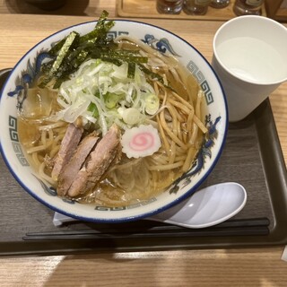 らーめん愉悦処 鏡花 八王子想庵 新横浜ラーメン博物館店