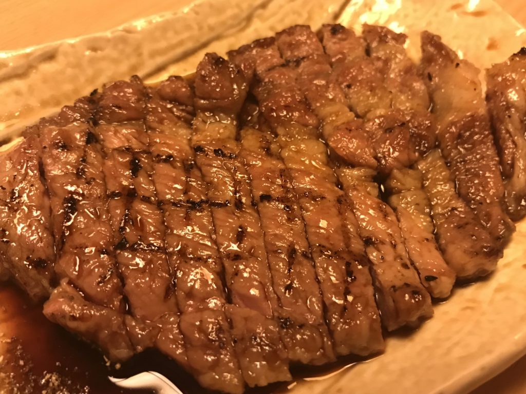 久々に来ましたが大将が名前まで覚えてくれました！めっちゃ嬉しいです！焼き鳥そっぷ、旭川 市民ならここの凄さを知ってる人が多いと思います！鶏刺し、鶏たたき。最高以外の言葉がないです！#焼き鳥#そっぷ#asahikawa#焼き鳥