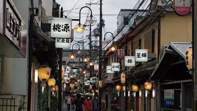 ディープ大阪1005 「釜ヶ崎（あいりん地区）＆飛田新地（遊郭）」 ～大阪市西成区～』ミナミ（難波・天王寺）(大阪)の旅行記・ブログ by 