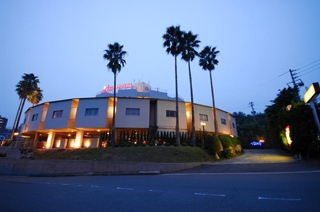 HOTEL ruang (ホテル ルアン)