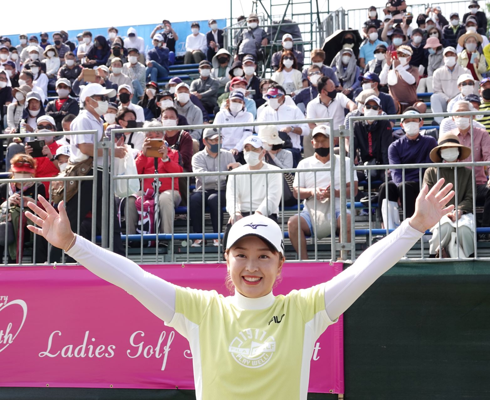 西郷真央プロ ２０２２年開幕戦で逆転リベンジの初優勝！ | アース製薬