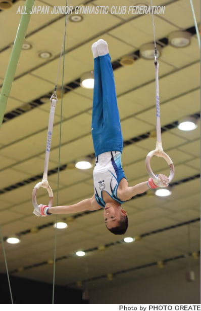 今回は深川VIP体操クラブの紹介をさせて頂きます。 - GYMNASTIC