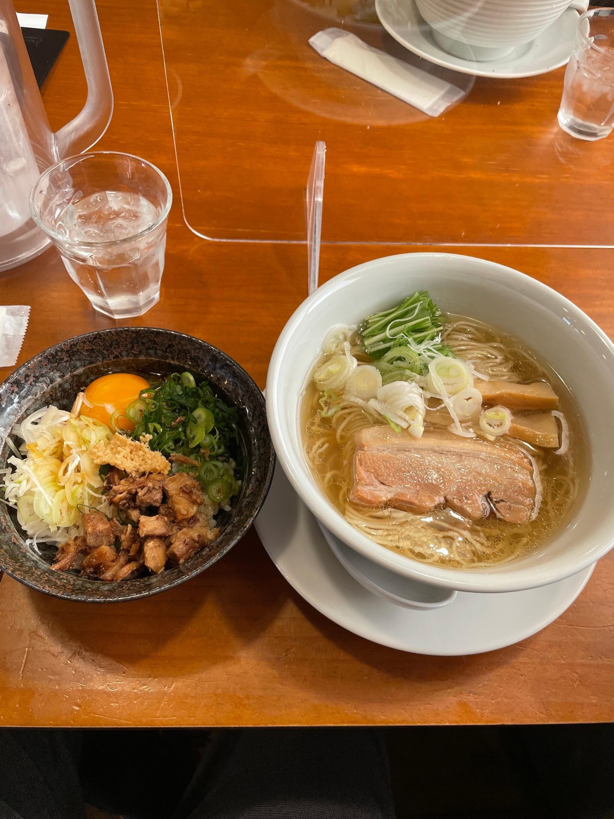 新居浜市・らーめん工房 りょう花 新居浜店】愛媛県内に複数店舗を構える、ラーメン界の絶対王者