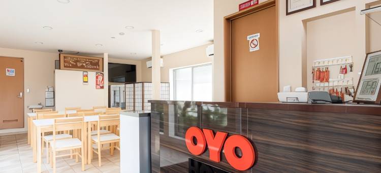 Oyo ホテル サンマリン 大阪 泉南