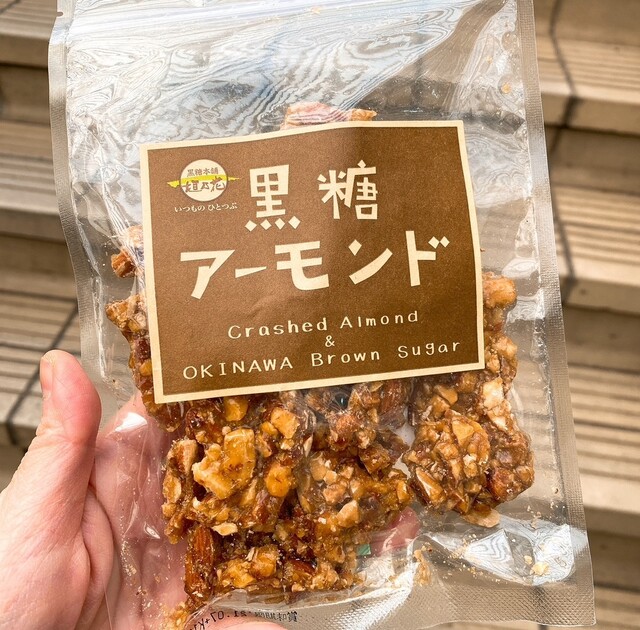 銀座コージーコーナー】ドームのような形が特長のイタリア伝統菓子。ナッツの食感が楽しい「ズコット」、苺たっぷり「苺のズコット」、 12月1日から登場！  | 株式会社銀座コージーコーナーのプレスリリース