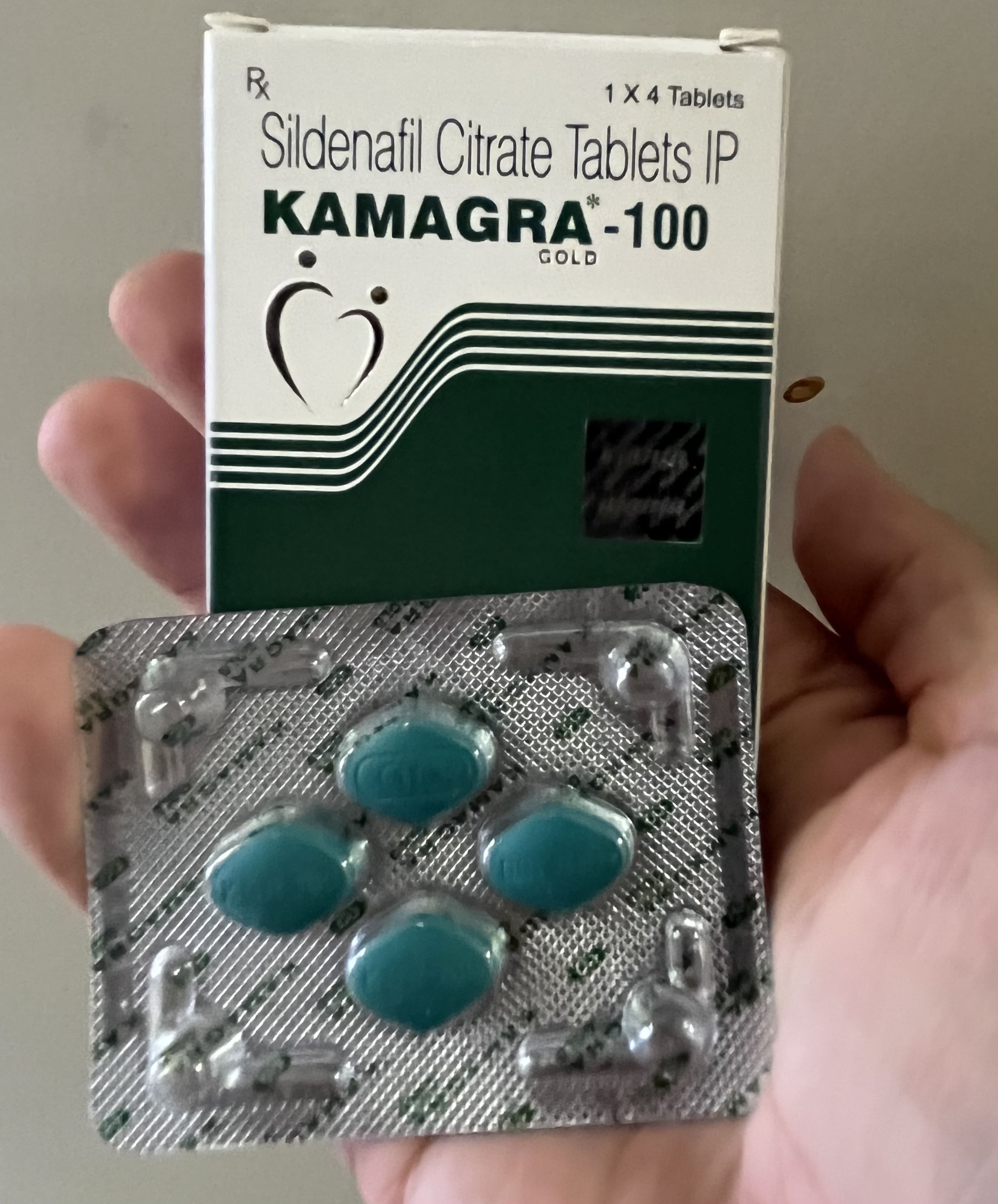 レビュー・体験談】リドマックス1本 + カマグラゴールド100mg 1箱(オオサカ堂)