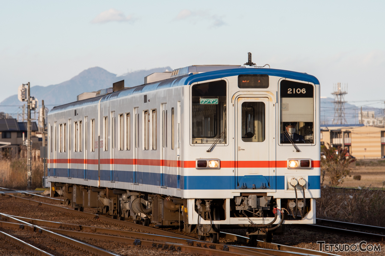 JR常磐線へ“帰省した”209系 ただしオレンジ色で 取手駅での並びに関東鉄道が反応！（乗りものニュース）｜ｄメニューニュース（NTTドコモ）