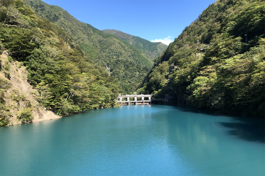 静岡県にあるダムのうち国土交通省と独立行政法人が管理するダムの紹介