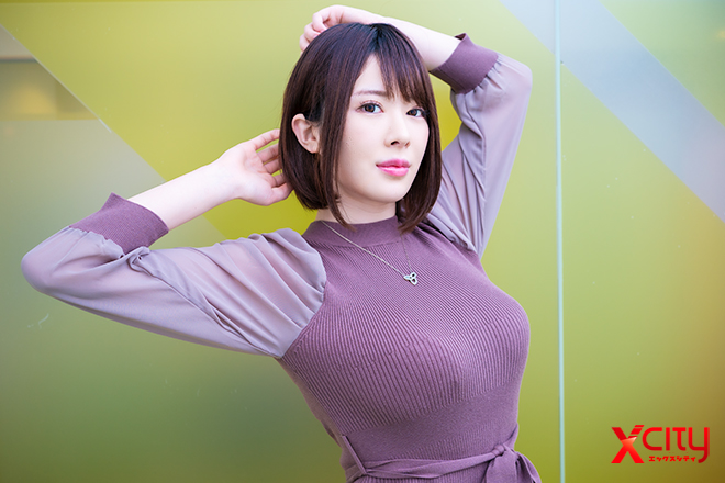 Hカップの美巨乳なビキニ水着の「いとうさやか」ちゃんは現在AV女優として活躍中！ | SEXYなお姉さんは好きですか？