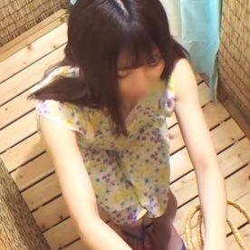 巨乳ビキニ女子！夏まっさかり！海の家オナニー隠し撮り | XCITYでエロ動画を根こそぎ体験しよう！