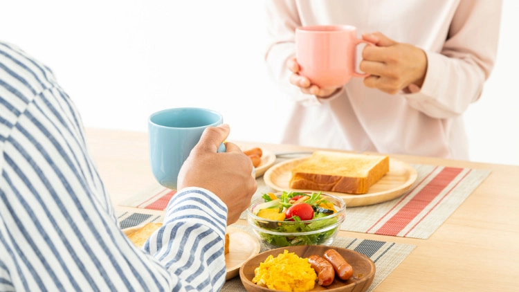 食ザー！食べ物に精子ぶっかけたザーメンですよのエロ画像 - 性癖エロ画像