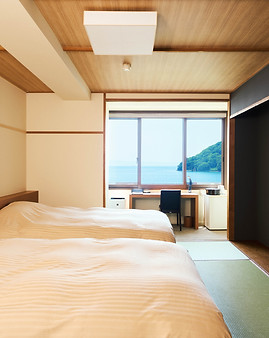 IKINA HOTEL (イキナ ホテル) /