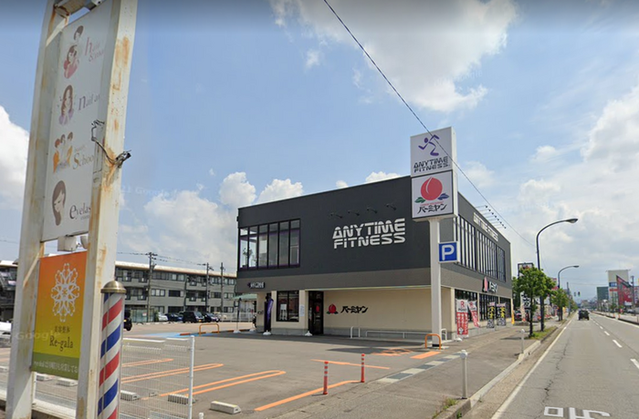 Stretch Salon M-BASE（富山県 富山市北部 /