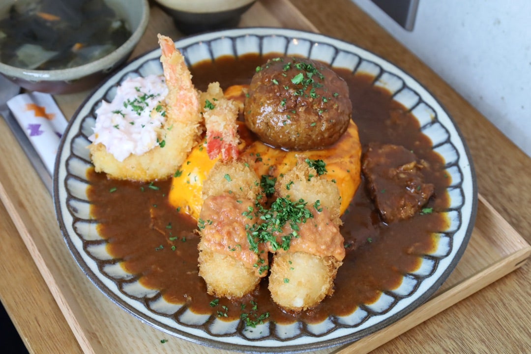 群馬県の日乃出食堂で楽しむ絶品モツ煮