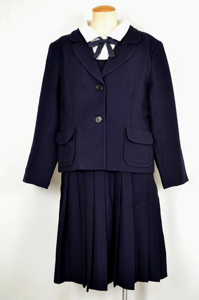 中古制服】東京都 和洋九段女子中学高等学校 女子制服 3点（セーラー服・スカート）sf004672【リサイクル学生服】