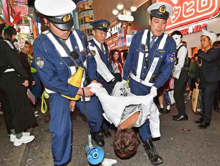 ナンパの聖地スポット渋谷の路上で1週間「逆ナン待ち」してみた | オモコロ