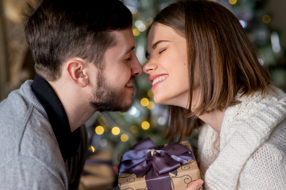 本気度がわかる!? キスの仕方による男性心理 |