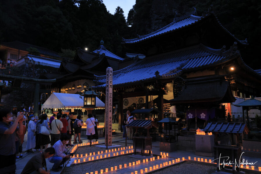 宵の宝山寺で夜景撮影 - おおさからんど・りある