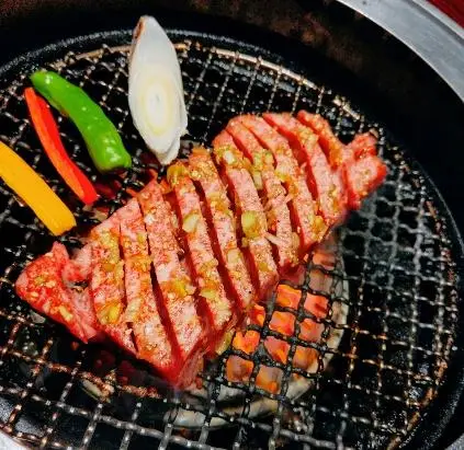 焼肉】安安・牛角・叙々苑のサンチュを食べ比べてみた | オモコロ