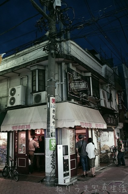 高円寺のピンサロ街で．．． : ねりうま写真生活