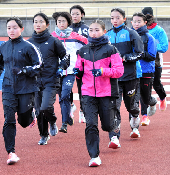 女子は長野東が2年ぶり2度目の優勝 全国高校駅伝、仙台育英は3年連続で2位 -