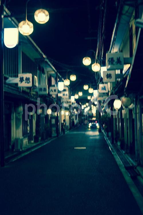 飛田新地に異変、外国人や家族連れの見物で「観光地化」が進む背景（上） | JAPAN