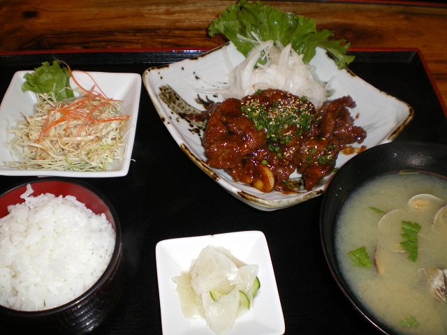 海鮮·七海 - 本日、ウニ丼ランチやってマス！