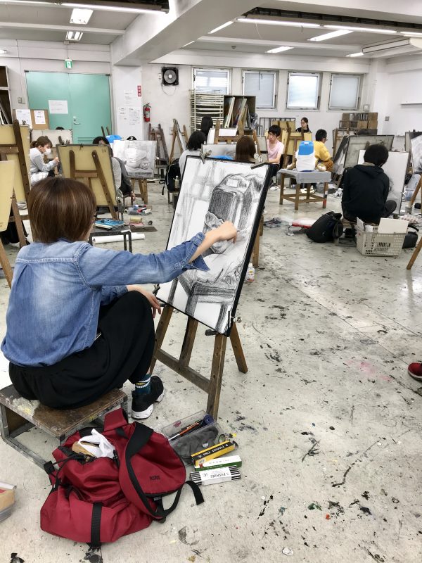 犬×絵画のパッケージが可愛すぎる…！【アートミュージアム コーヒー＆クッキー プチギフト】