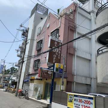 大阪天王寺の風俗店（人妻専門）ホテヘル＆デリヘル「ギン妻パラダイス 天王寺店」