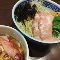 寿製麺 よしかわ 坂戸店（坂戸/ラーメン） -