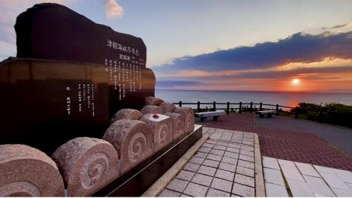 龍飛崎温泉 ホテル竜飛 朝食は青森名物「朝ラーメン」体験！ご夕食のお造りは舟盛りでご提供☆スタンダード会席プラン【楽天トラベル】