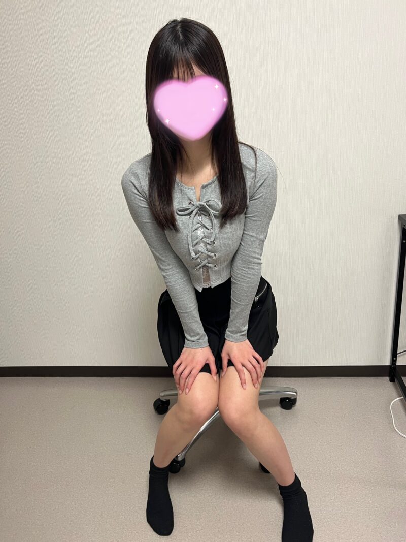 業界の闇】本番講習されそうになり店長を蹴り飛ばした巨乳18歳 - 池袋派遣型リフレJKMAX